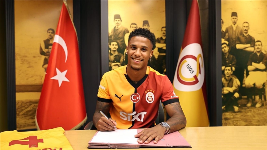 Galatasaray, Ismail Jakobs transferini açıkladı