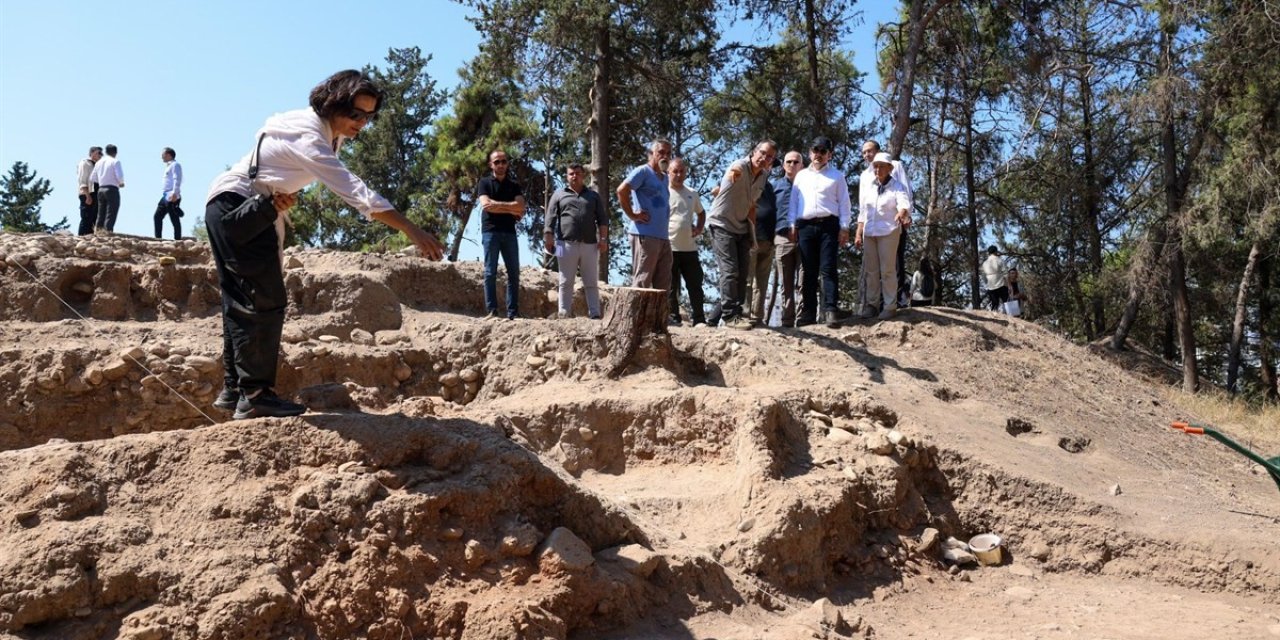 Yumuktepe Höyüğü’nde kazı çalışmaları sürüyor