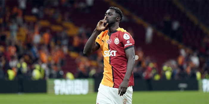 Maç sonu 3'lüsü Davinson Sanchez'den