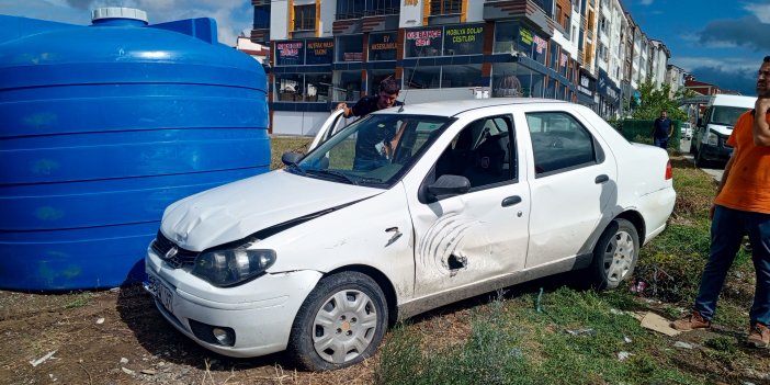 Araç yoldan çıktı