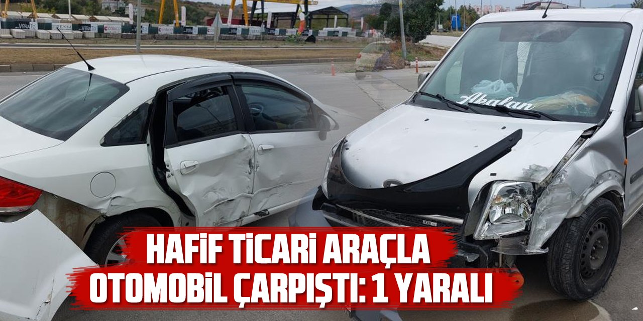 Samsun'da hafif ticari araçla otomobil çarpıştı: 1 yaralı