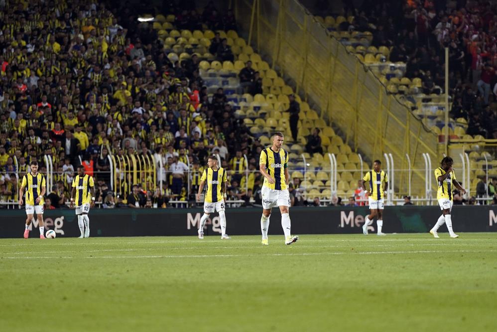 Fenerbahçe'nin 32 maçlık yenilmezlik serisi derbide sona erdi