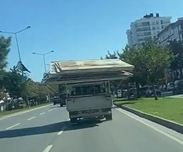 Trafikte tehlike saçtı