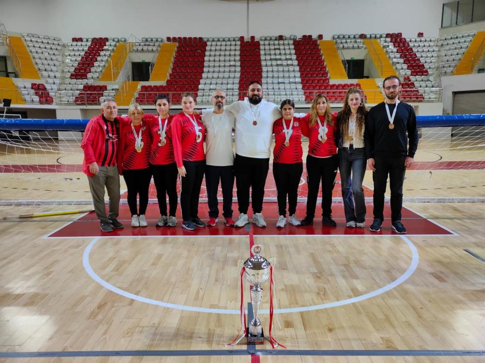 Görme engelli kadın goalball takımı şampiyon oldu