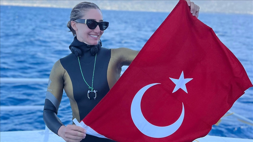 Şahika Ercümen, ikinci kez Türkiye rekoru kırdı