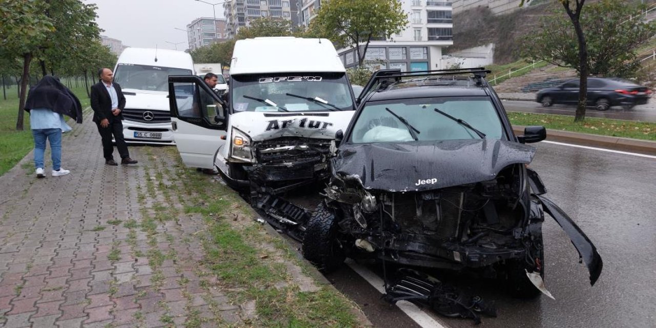 Samsun'da trafik kazası: 6 yaralı