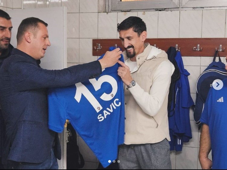 Stefan Savic’ten Buducnost Podgorica’ya sevinç dolu ziyaret