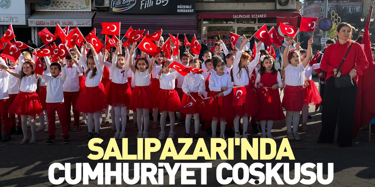 Salıpazarı'nda Cumhuriyet Coşkusu