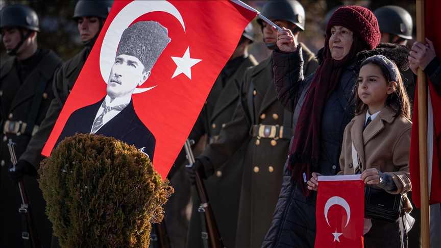 Büyük Önder Atatürk tüm yurtta törenlerle anılıyor