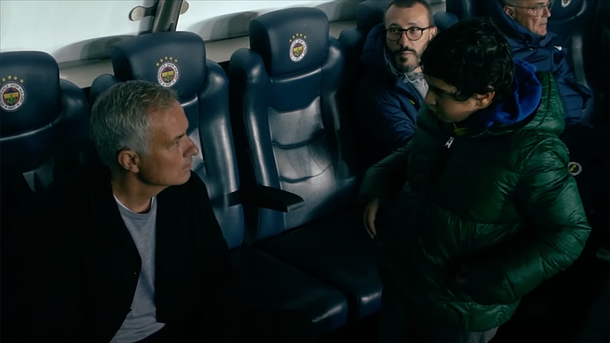 Jose Mourinho'dan 13 yaşındaki taraftara jest