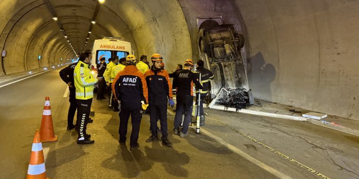 Duvara çarpan sürücü hayatını kaybetti