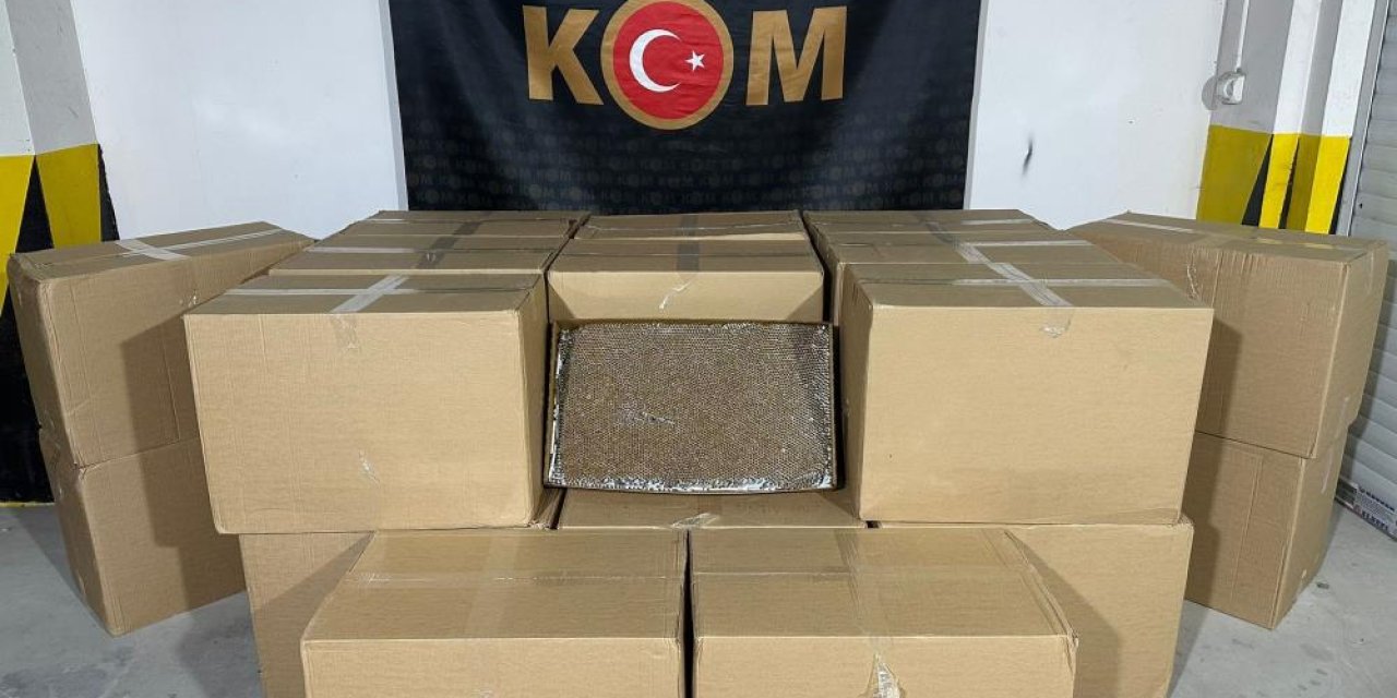 900 bin lira değerinde kaçak makaron ele geçirildi