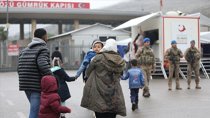 Suriyelilerin sınır kapılarından ülkelerine dönüşü sürüyor