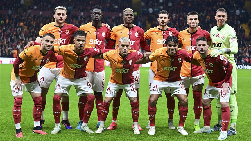 Galatasaray, takipçisi beş takımdan dördünü yendi