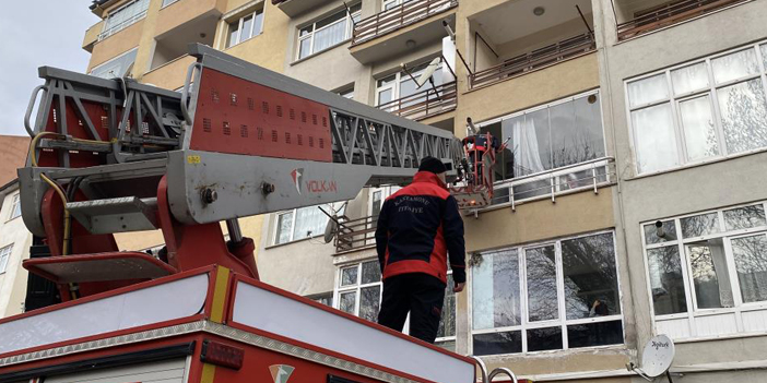 Silah sesi polis ekiplerini harekete geçirdi