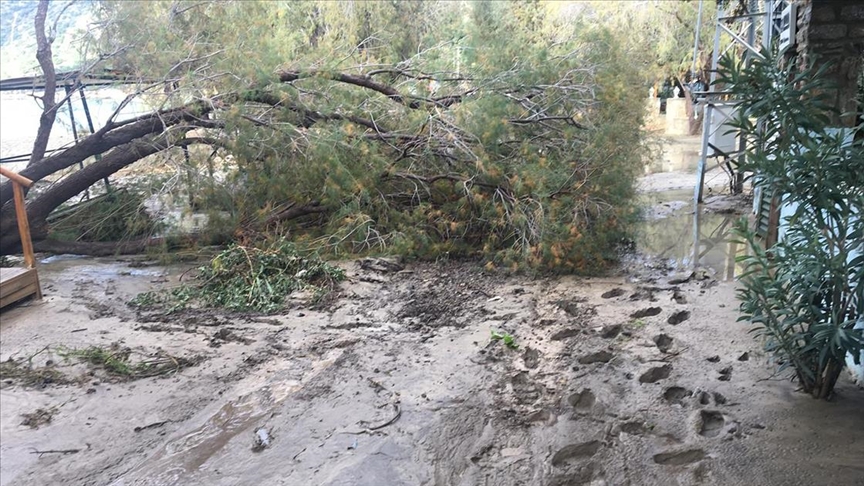 sağanak günlük yaşamı olumsuz etkiledi