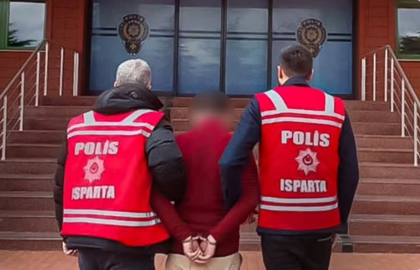 Isparta’da 6 yıl 8 ay hapis cezalı aranan şahıs yakalandı