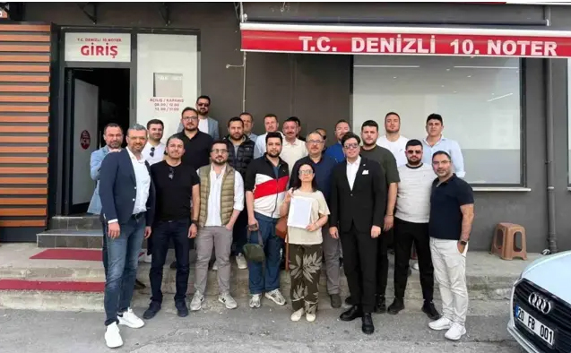 Fenerbahçe'de Olağanüstü seçim için imza kampanyası başlatıldı