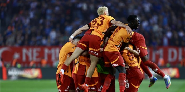 Galatasaray şampiyonluğu ilan etmek için sahaya