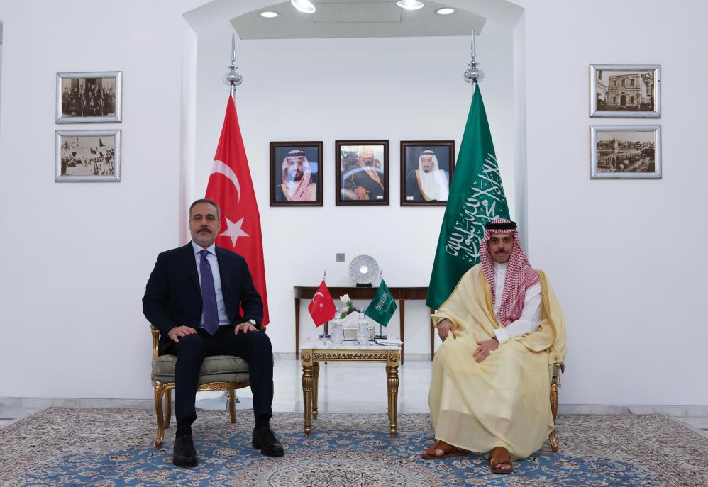 Dışişleri Bakanı Fidan, Suudi mevkidaşı Ferhan Al Suud ile görüştü