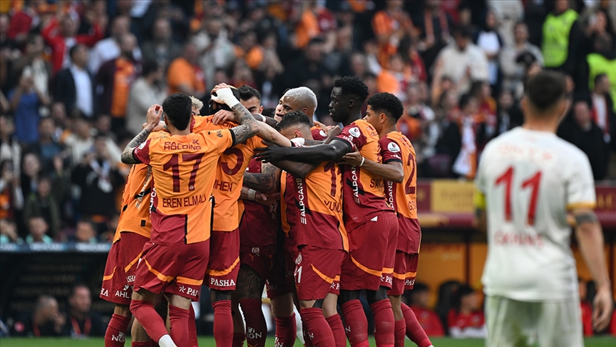 Galatasaray, duran top başarısı ile fark yarattı