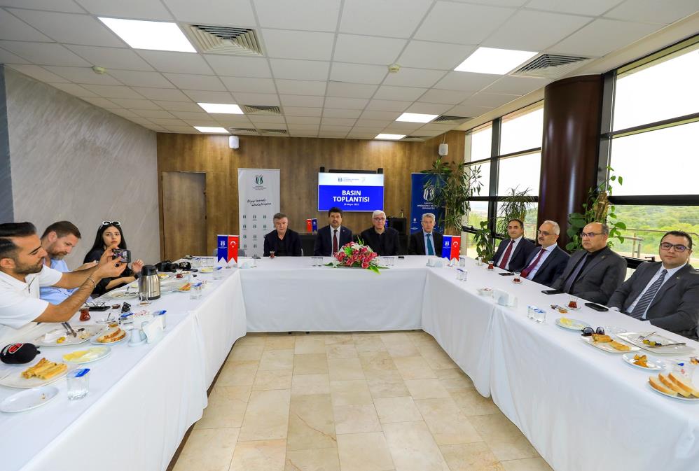"Rektör olarak atandıktan hemen sonra kampüs çalışmalarını ilk sıraya aldık"
