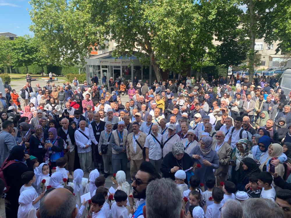 Hacı adayları kutsal topraklara uğurlandı