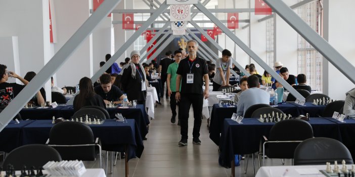 Satranç Şampiyonası devam ediyor