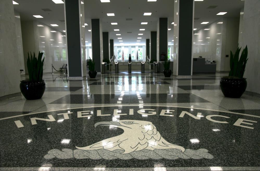 CIA Genel Merkezi girişinde ateş açıldı
