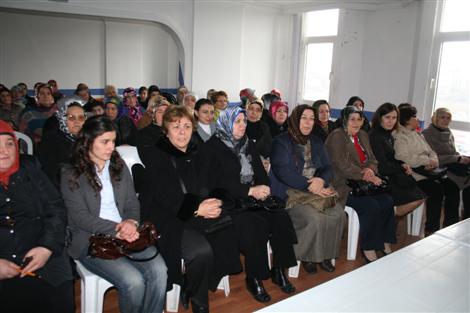 AK Parti Kadın Kolları Çarşamba’ da buluştu