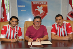 Samsunspor’da iki imza