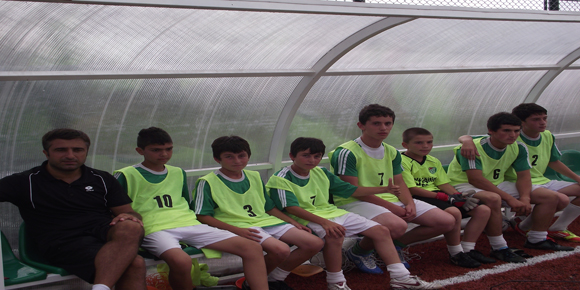 U 15 Çarşambaspor U15 Tekkeköy Belediyesporla karşılaşıyor