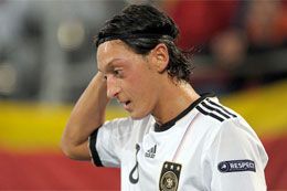 Mesut Özilden Türkiye ayıbı