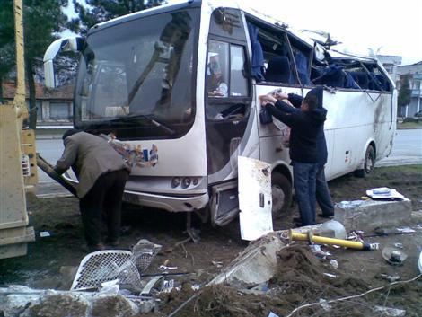 Çarşamba’da Trafik Kazası: 1 Ölü, 13 Yaralı