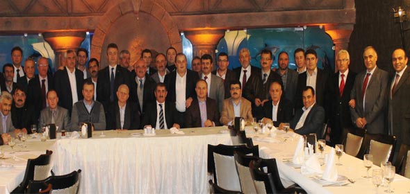 AK Parti Samsun Teşkilatından birlik ve beraberlik yemeği
