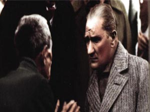 Atatürk’ün boyu 1.74