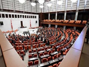 AK Partiden Mecliste Kritik Hamle