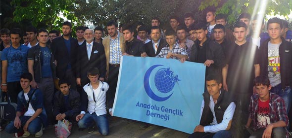 Başkan Kefeli, AGD li Gençleri “Çanakkale’ye uğurladı”
