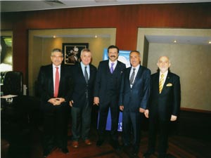 TOBB Başkanı Hisarcıklıoğlu HİK üyeleriyle bir araya geldi