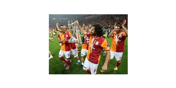 AB statüsüne Galatasaray engeli