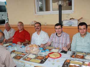 Melik Köyünde hep birlikte iftar