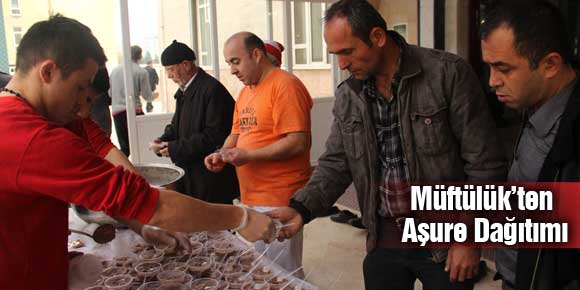 Müftülük’ten Aşure Dağıtımı…