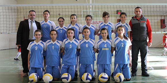 Çınarlık Kız Voleybol takımı Bölge elemelerinde