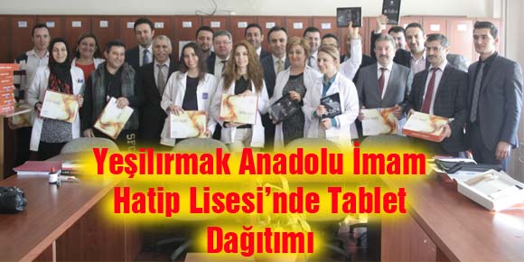 ÇALlı Öğretmenlere Tablet Dağıtıldı