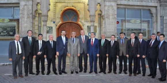 TOBB Başkanı Hisarcıklıoğlu Başkan Yılmazı Ziyaret Etti