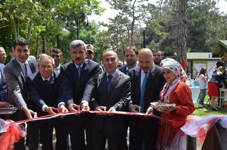 Vezirköprüde Sergi Açılışı