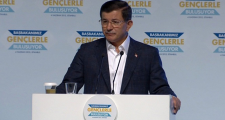 Başbakan Davutoğlu’nun duygusal anları