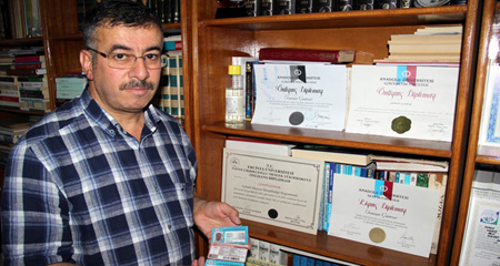 50 yaşındaki imam, 7’nci diploması için gün sayıyor
