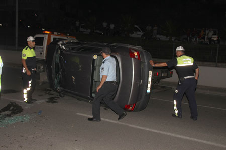 Samsunda Otomobil Takla Attı: 4 Yaralı