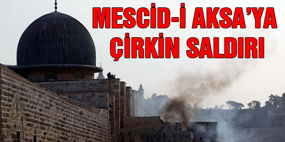 İsrail askerlerinden, Mescid-i Aksaya çirkin saldırı